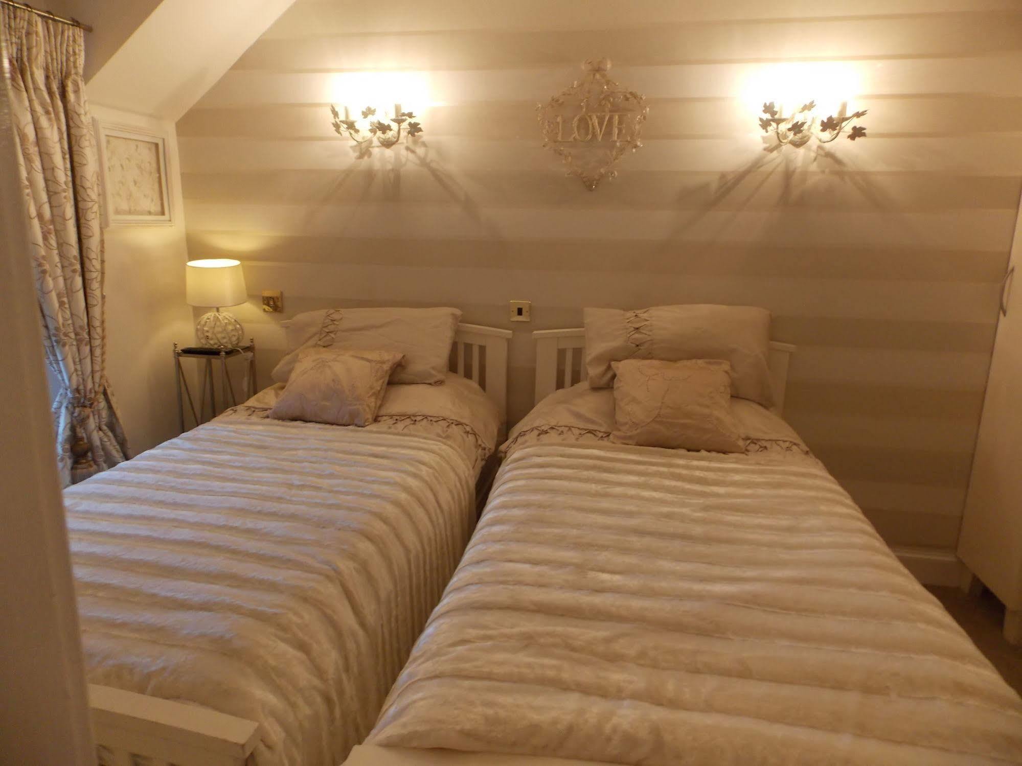High Cliff Guest House Oban Bagian luar foto